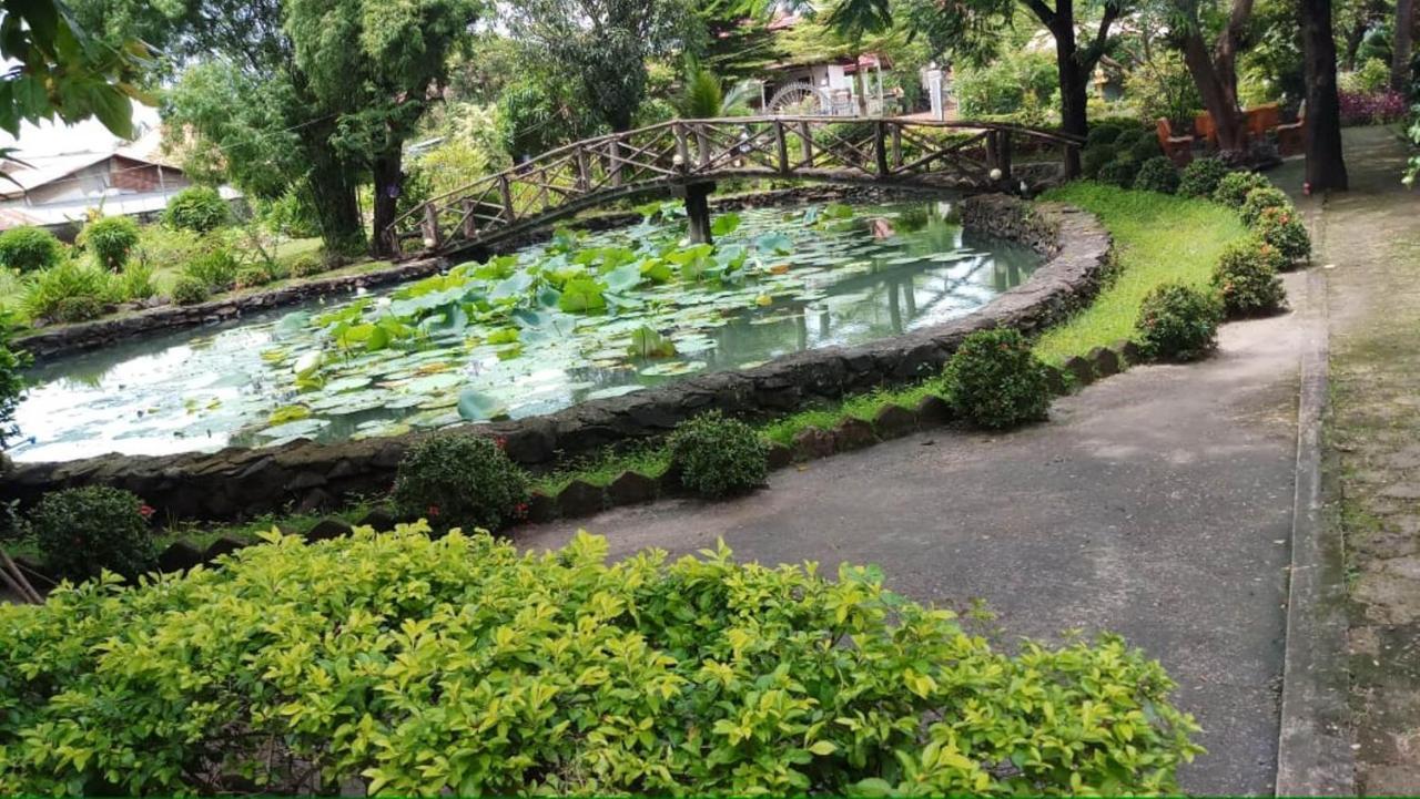 Xuanmai Garden Resort Pakxé Zewnętrze zdjęcie